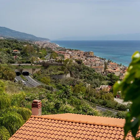 Apartment Capo Dargento SantʼAlessio Siculo